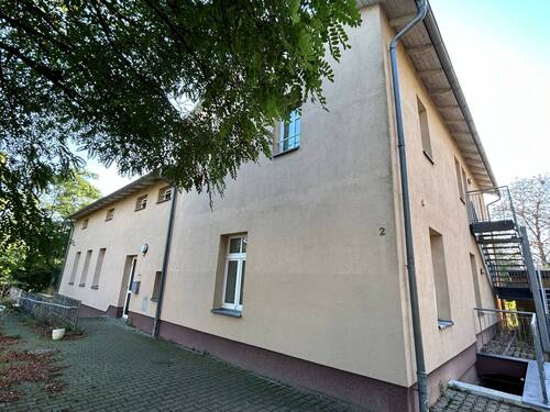 Eingangsbereich - 1 Zimmer Büro in Riesa