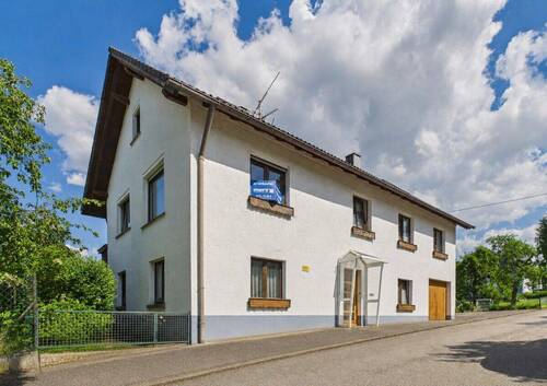 Ansicht - 1 Zimmer Einfamilienhaus zum Kaufen in Fluorn-Winzeln / Winzeln