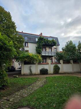 Ansicht - **Große Dreiraumwohnung mit Sonnenbalkon in guter Lage und sofort frei, KAUFEN statt mieten!!***