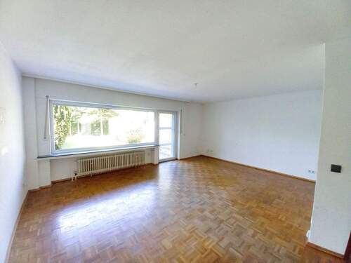 Wohn- und Esszimmer - 