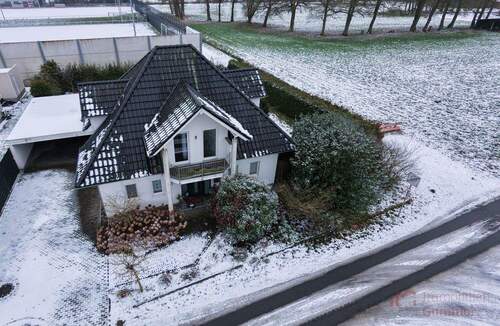 Luftaufnahme - IMMOBILIEN GUMNIOR präsentiert: modernes, freistehendes Einfamilienhaus in Ochtrup