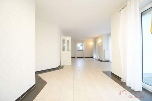 Wohn- und Esszimmer - 