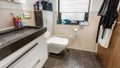 1. OG Badezimmer 2 - 