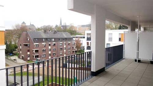 Süd-West Terrasse - 4 Zimmer Etagenwohnung zur Miete in Mönchengladbach