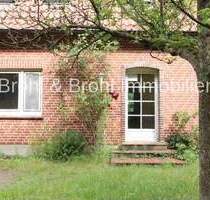 Idyllisch gelegenes EFH auf großem Grundstück - provisionsfrei für den Käufer - Garstedt