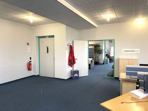 IMG_5027.JPG - Büro mit 340,00 m&sup2; in Emmendingen zur Miete