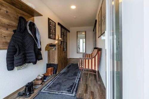 Eingangsbereich Haupthaus.jpg - 