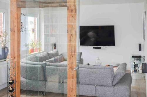 Wohnzimmer - Einfamilienhaus in Burgstall zum Kaufen