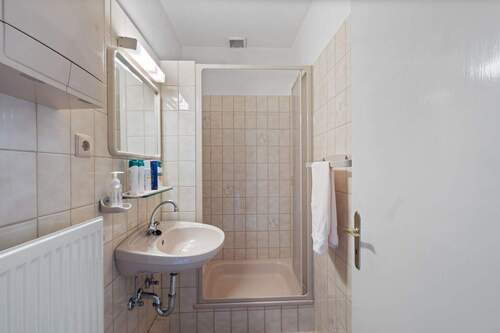 Duschbad im Obergeschoss - 