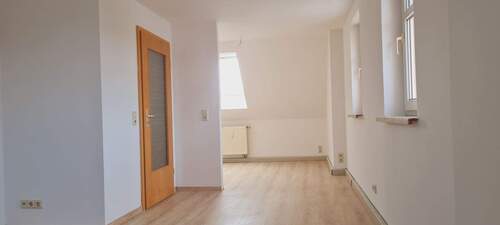 20250725_105737.jpg - 2 Zimmer Etagenwohnung zur Miete in Frankenberg