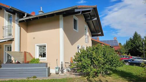 Südostansicht - 4 Zimmer Einfamilienhaus zum Kaufen in Pleiskirchen