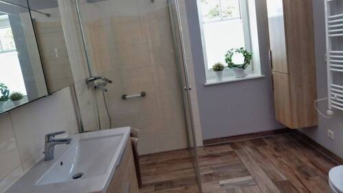 Duschbad mit bodengleicher Dusche - 