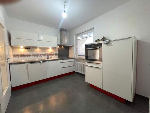 Küche - 6 Zimmer Etagenwohnung zur Miete in Gilching