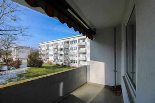 Balkon - 3 Zimmer Etagenwohnung in Wolfsburg