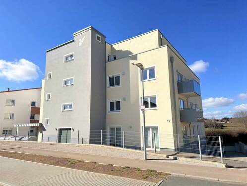 Front - Neuwertige 2 ZKB im 2.OG am Kalvarienberg in Lauchheim