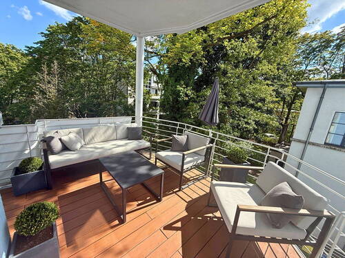 Balkon - Etagenwohnung mit 127,00 m² in Berlin zum Kaufen