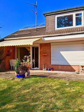 Idylle - Wellingsbüttel - großes EFH - renovierungsbedürftig - aber toller Schnitt - FREI!