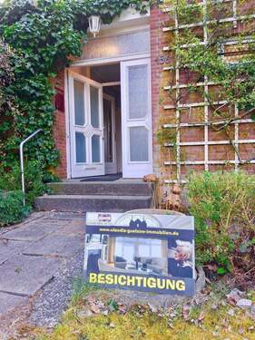 Willkommen - 6 Zimmer Einfamilienhaus in Hamburg