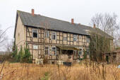 Mehrfamilienhaus - 