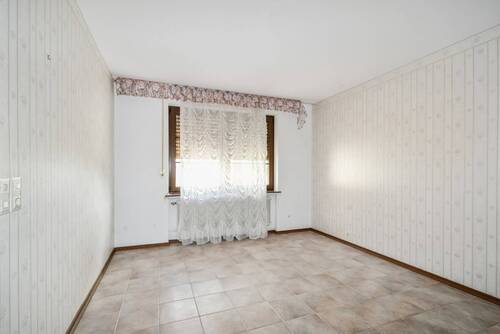 Schlafzimmer Eg - 