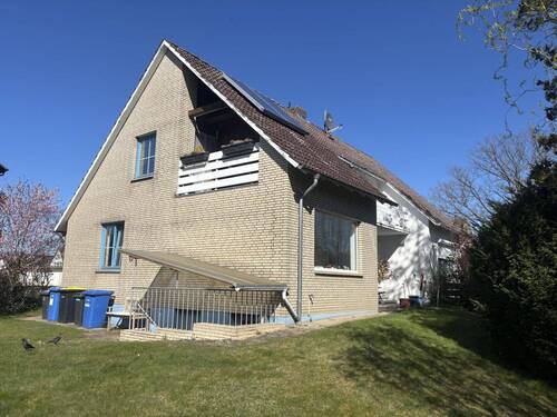 Rück- und Seitenansicht - Einfamilienhaus mit 180,00 m&sup2; in Lüchow zum Kaufen