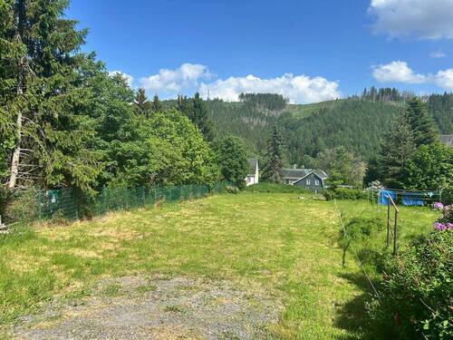 Grundstück - Baugrundstück in Lauscha - 35.000,00&nbsp;EUR Kaufpreis, ca.&nbsp; 0,00&nbsp;m&sup2;
