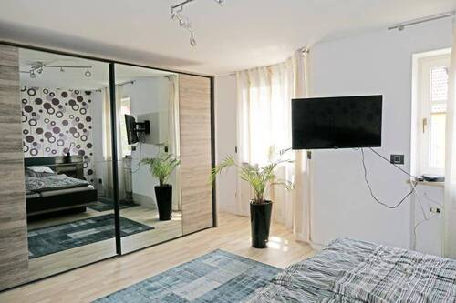 Schlafzimmer 1 - 