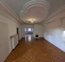 Großzügige Räume stilvolle Wohnung in Fachwerkhaus am Marktplatz - Schwäbisch Hall