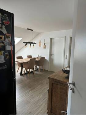 Flur/ Eingang - Etagenwohnung mit 75,00 m&sup2; in Donauwörth zur Miete