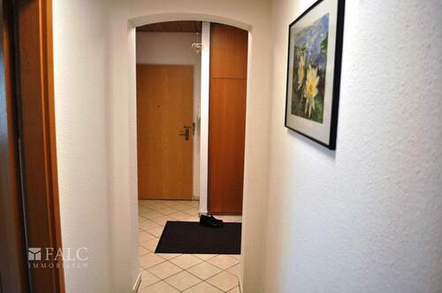 Diele - Etagenwohnung mit 78,00 m² in Nürnberg zum Kaufen