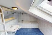 Badezimmer im DG - 