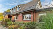 Außenansicht 2 - 9 Zimmer Mehrfamilienhaus, Wohnhaus zum Kaufen in Stafstedt
