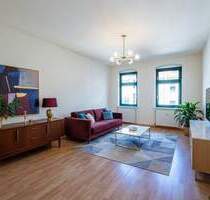 Zuhause in Friedrichshain: Sonnige Gründerzeit-Single-Wohnung + separate Küche + Hinterhoflage - Berlin