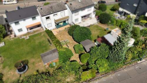 Bild 1 - +++ Ruhbank: Großzügiges Einfamilienhaus mit Einliegerwohnung in hervorragender Wohnlage mit Südost-Terrasse und Balkonen+++