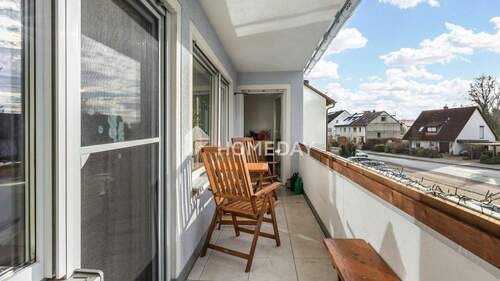 Loggia 2 - 3 Zimmer Etagenwohnung in Erlangen