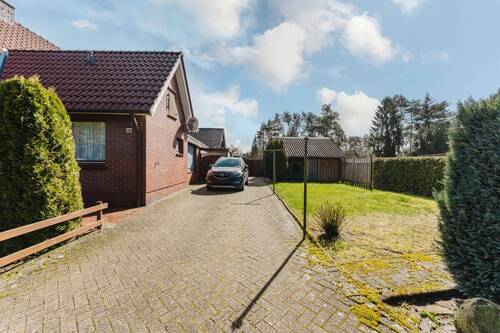 Bild 3 - 4 Zimmer Einfamilienhaus in Laar