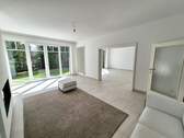 Teilansicht Wohnen - Bungalow mit 149,80 m&sup2; in Fürth zum Kaufen