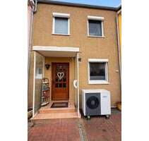 Gemütliches und modernisiertes Reihenmittelhaus wird zum Raumwunder - Heikendorf Altheikendorf