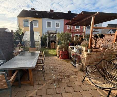 Terrasse und Garten.jpg - 