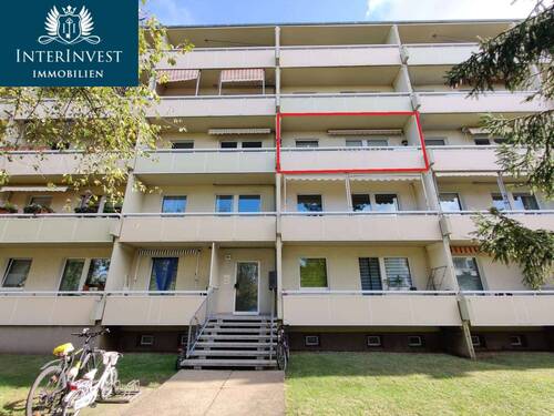 Bild 1 - Gepflegte 3-Zimmer-Wohnung mit Einbauküche & modernisiertem Bad in Olvenstedt