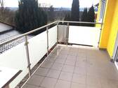 Bild 1 - Gepflegte 2 Zimmerwohnung mit Balkon und Stellplatz - möbliert
