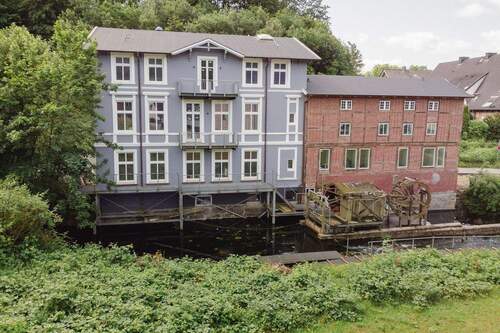 Hausansicht - 3 Zimmer Etagenwohnung zum Kaufen in Malente