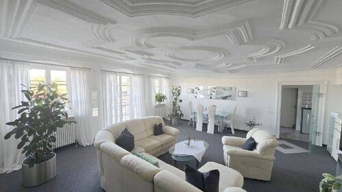 Wohnen - Großzügige 2 Zimmer-Wohnung in der Altstadt