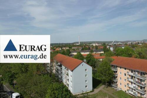 Ausblick Balkon - ER-Anger: Frei werdend - 1-Zi-Whg (8.OG m. A.), Pantryküche, Balkon mit Ausblick, Garage optional
