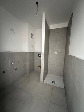 Badezimmer im Bau - Etagenwohnung mit 40,50 m&sup2; in Berlin zum Kaufen