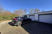 Garage m. Stellplatz - 