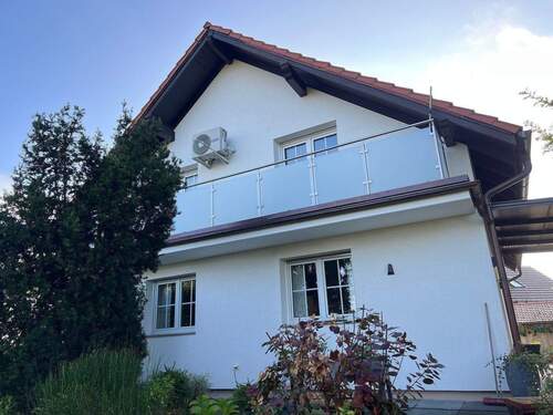 Ansicht aus dem Garten - 