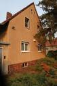 Hausansicht.JPG - Einfamilienhaus mit Modernisierungspotential im grünen Kaulsdorf, direkt an der Wuhle