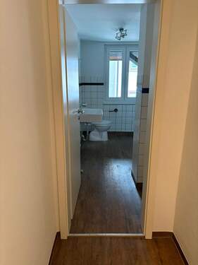 Bad.JPG - 1 Zimmer Etagenwohnung in Villingen-Schwenningen