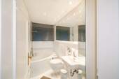 Badezimmer im Gartengeschoss - 